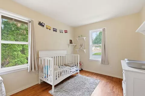 Bedroom - 1423 E 36th Ave, Spokane, WA 99203 photo 2 of 2
