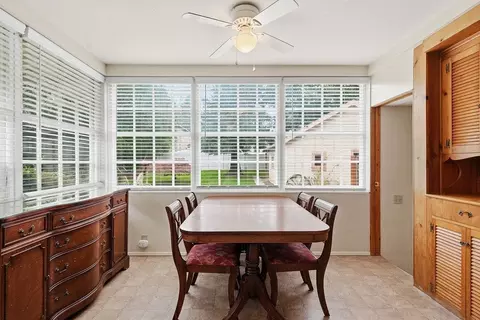 Dining - 1423 E 36th Ave, Spokane, WA 99203 photo 1 of 2