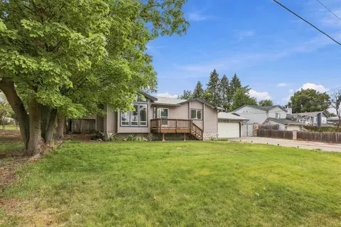 Exterior - 13216 E 12th Ave, Spokane Valley, WA 99216 photo 8 of 10
