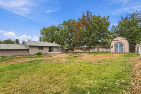 Exterior - 13216 E 12th Ave, Spokane Valley, WA 99216 photo 4 of 10