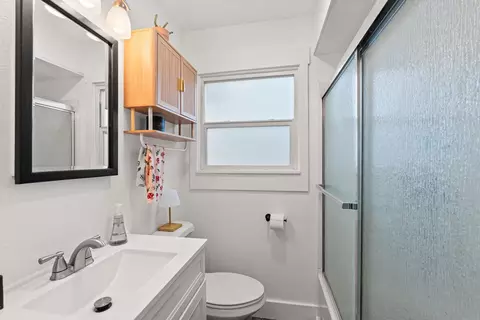 Bath - 11202 E Broadway Ave, Spokane Valley, WA 99206 photo 1 of 1