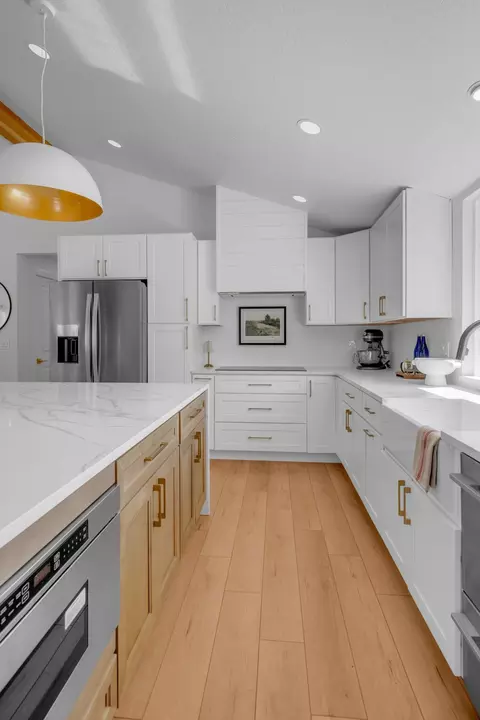 Kitchen - 3404 E 36th Ave, Spokane, WA 99223 photo 7 of 12