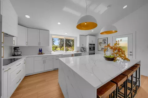 Kitchen - 3404 E 36th Ave, Spokane, WA 99223 photo 11 of 12