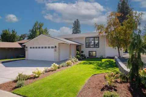 Exterior - 3404 E 36th Ave, Spokane, WA 99223 photo 8 of 12