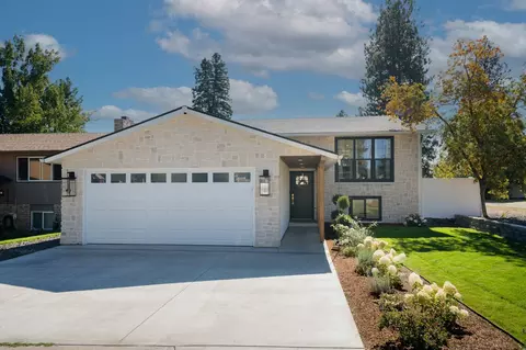 Exterior - 3404 E 36th Ave, Spokane, WA 99223 photo 7 of 12