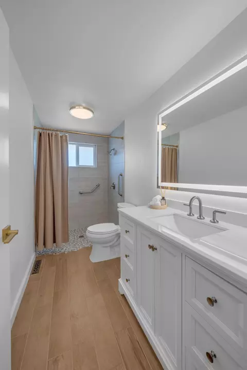 Bath - 3404 E 36th Ave, Spokane, WA 99223 photo 1 of 3