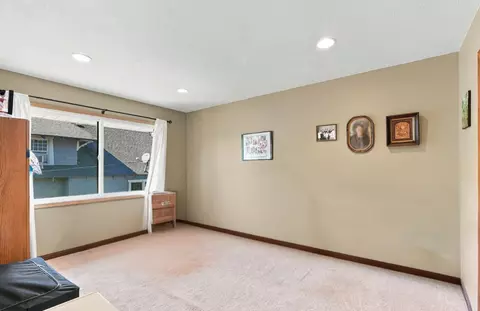 Bedroom - 305 E 24th Ave, Spokane, WA 99203 photo 1 of 3