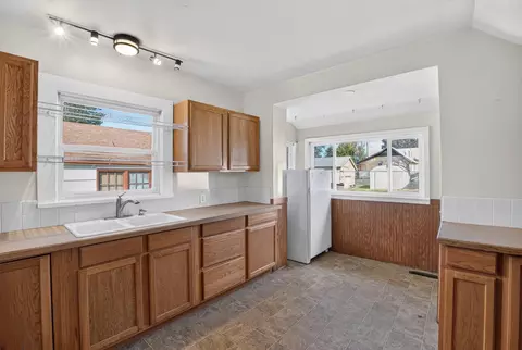 Kitchen - 1105 E Olympic Ave, Spokane, WA 99207 photo 3 of 3