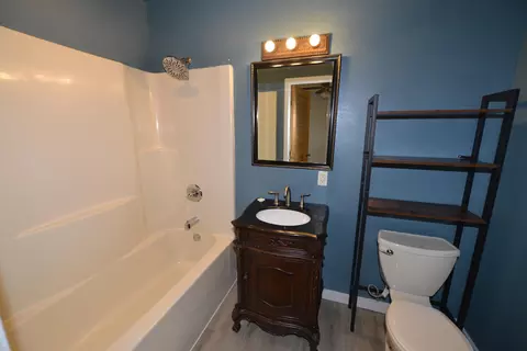 Bath - 7102 E 9th Ave, Spokane Valley, WA 99212 photo 1 of 2