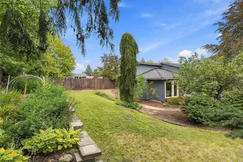 Exterior - 4827 E 46th Ave, Spokane, WA 99223 photo 9 of 11