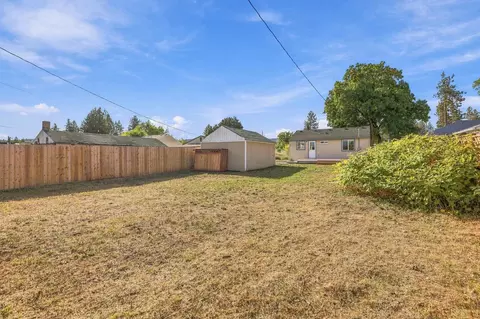 Exterior - 6327 E 7th Ave, Spokane, WA 99212 photo 6 of 7