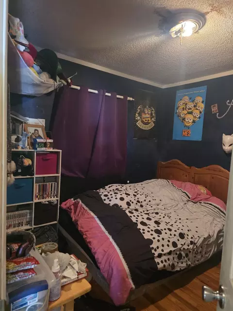 Bedroom - 11802 E 16th Ave, Spokane Valley, WA 99206 photo 1 of 2
