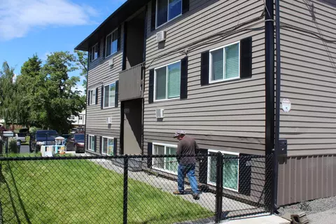 Exterior - 2808 Everett Ave, Spokane, WA 99217 photo 2 of 14
