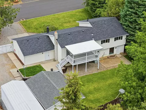 View/Area - 6404 E 17th Ave, Spokane Valley, WA 99212 photo 2 of 11