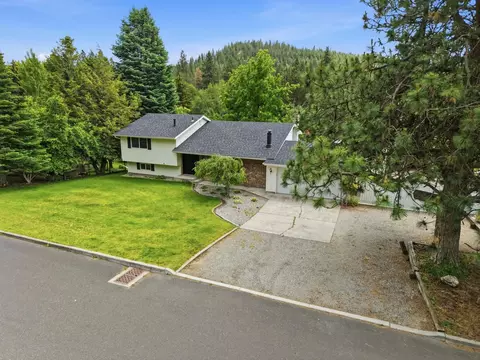 View/Area - 6404 E 17th Ave, Spokane Valley, WA 99212 photo 4 of 11