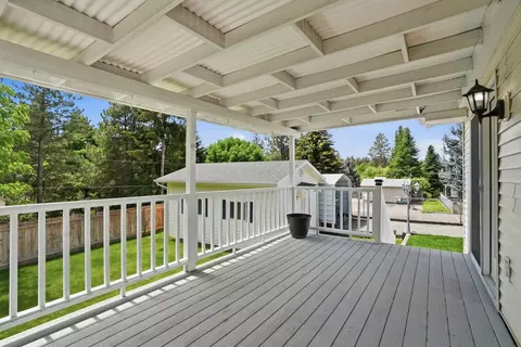Exterior - 6404 E 17th Ave, Spokane Valley, WA 99212 photo 4 of 13