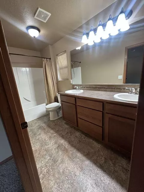 9211 E Fraser Ct, Spokane, WA 99206 photo 6