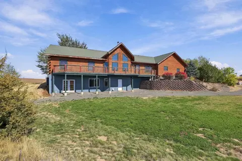 37800 Jane Ln, Davenport, WA 99122