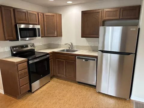 Kitchen - 708 E Providence Ave, Spokane, WA 99207 photo 2 of 2