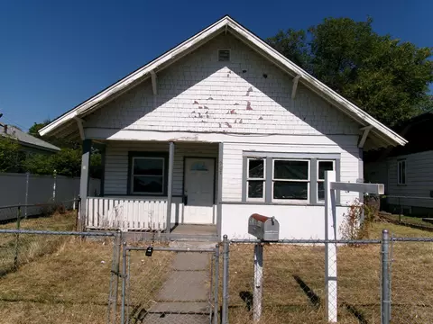 907 E Broad Ave, Spokane, WA 99207 photo 4