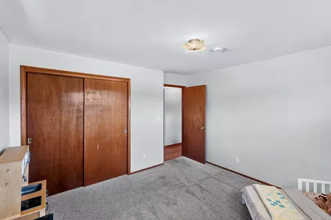 Bedroom - 13907 E 4th Ave, Spokane Valley, WA 99216 photo 5 of 9
