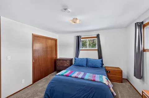 Bedroom - 13907 E 4th Ave, Spokane Valley, WA 99216 photo 2 of 9