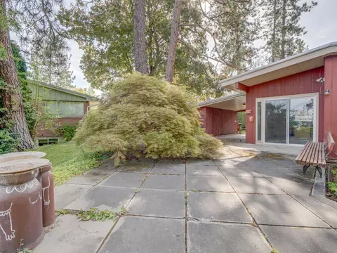 Exterior - 2903 E 13th Ave, Spokane, WA 99202 photo 9 of 21