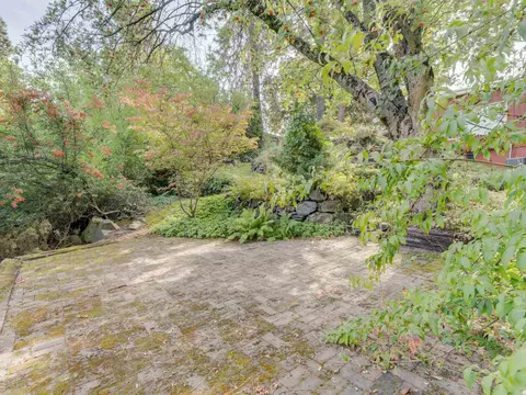 Exterior - 2903 E 13th Ave, Spokane, WA 99202 photo 13 of 21
