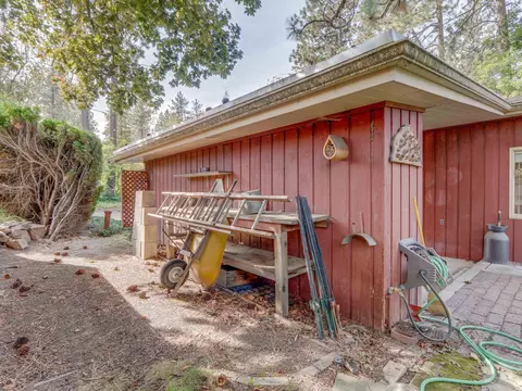 Exterior - 2903 E 13th Ave, Spokane, WA 99202 photo 18 of 21