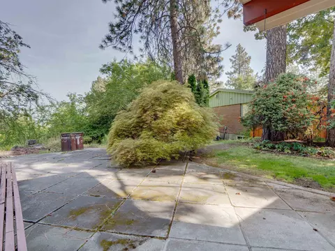 Exterior - 2903 E 13th Ave, Spokane, WA 99202 photo 8 of 21