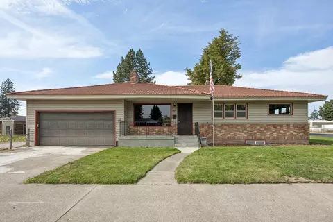 5721 N Whitehouse St, Spokane, WA 99205