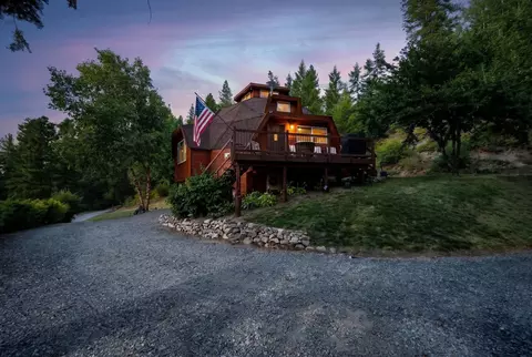 Exterior - 22292 N Leclerc Rd, Cusick, WA 99119 photo 7 of 10