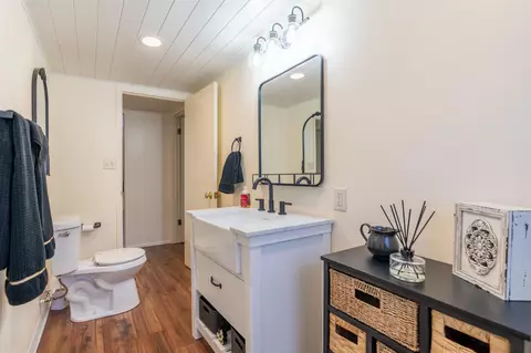 Bath - 724 E Broad Ave, Spokane, WA 99207 photo 2 of 2