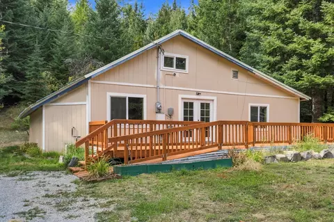 319111 Us-2 Hwy, Newport, WA 99156