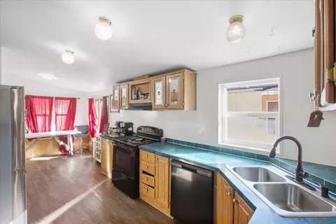 Kitchen - 5016 E Frederick Ave, Spokane, WA 99217 photo 1 of 5