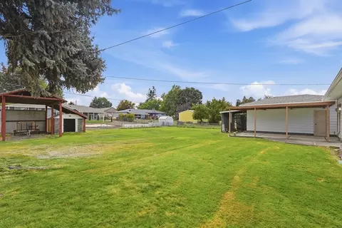 Exterior - 12716 E 8th Ave, Spokane Valley, WA 99216 photo 8 of 10