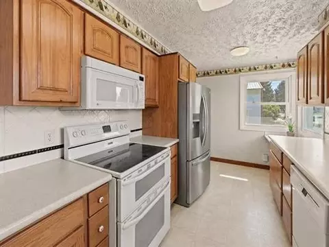 Kitchen - 12703 E 8th Ave, Spokane, WA 99216 photo 1 of 3