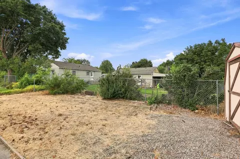 Exterior - 12703 E 8th Ave, Spokane, WA 99216 photo 17 of 19