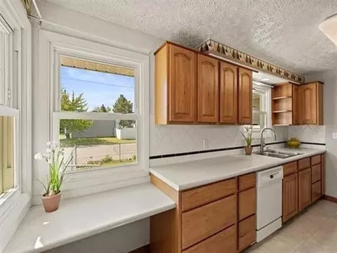 Kitchen - 12703 E 8th Ave, Spokane, WA 99216 photo 2 of 3