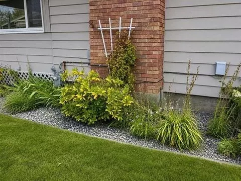 Exterior - 12703 E 8th Ave, Spokane, WA 99216 photo 14 of 19