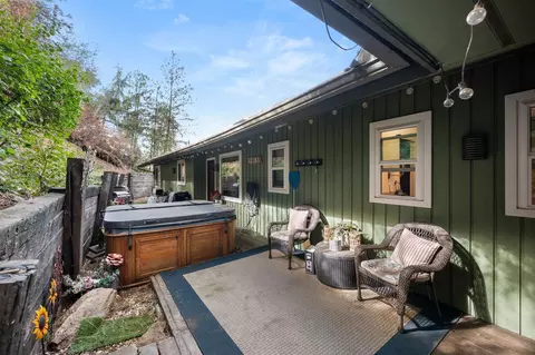 Exterior - 4904 E 50th Ave, Spokane, WA 99223 photo 5 of 6