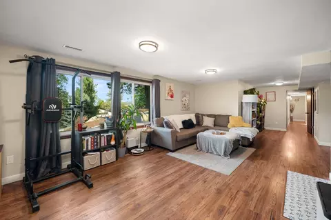 Living - 4904 E 50th Ave, Spokane, WA 99223 photo 4 of 5