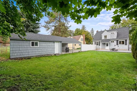 Exterior - 504 E 20th Ave, Spokane, WA 99203 photo 5 of 7