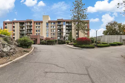 1311 S Westcliff Pl #403, Spokane, WA 99224
