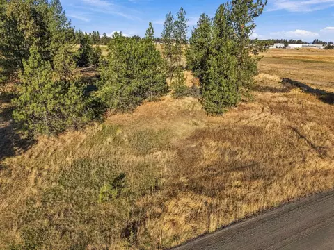4850 S Abbott Rd, Spokane, WA 99224