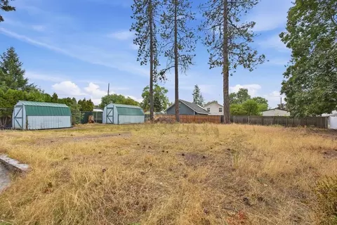 Exterior - 4107 W Everett Ave, Spokane, WA 99205 photo 5 of 5
