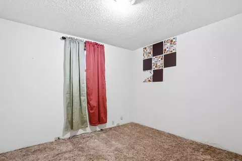 Bedroom - 4107 W Everett Ave, Spokane, WA 99205 photo 3 of 4