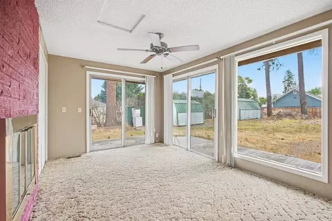 Living - 4107 W Everett Ave, Spokane, WA 99205 photo 4 of 6