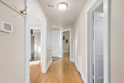 Entry Way - 2709 E Illinois Ave, Spokane, WA 99207 photo 2 of 2