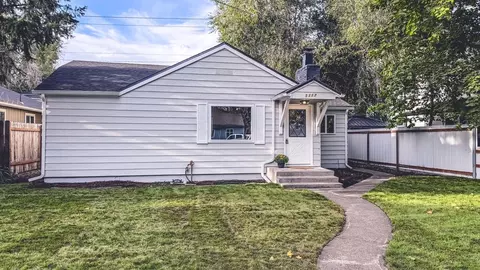 Exterior - 5317 E Commerce Ave, Spokane, WA 99212 photo 3 of 8